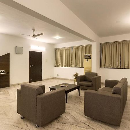 Hotel Paramount Suites & Service Apartments Mangalore Exterior photo