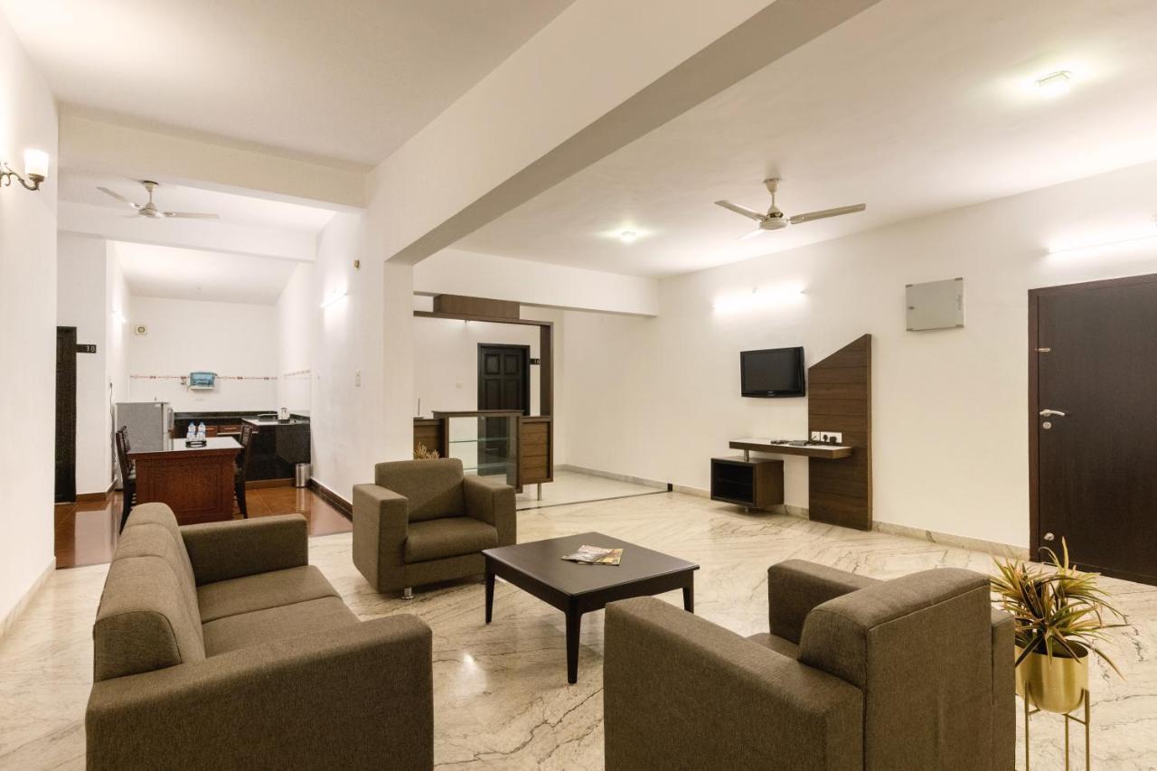Hotel Paramount Suites & Service Apartments Mangalore Exterior photo